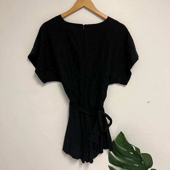 Forever 21 black romper size small - Picture 4 of 5